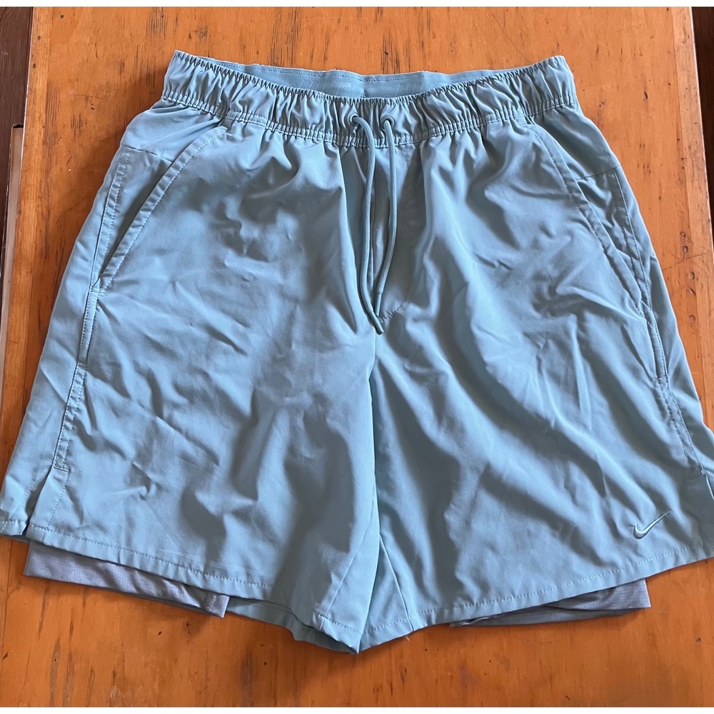 Nike 2-in-1 Training Running Shorts Mens Medium Sage Green Dri-FIT Lined Pocket
